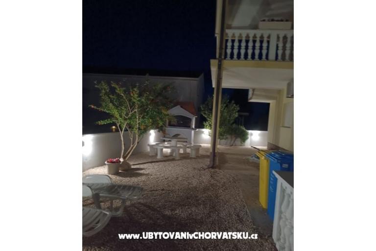 APARTMANI HELENA OASIS VIR – fotó 26
