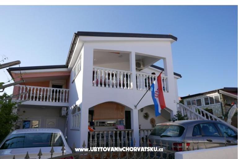 Apartmanok Karolina – fotó 4