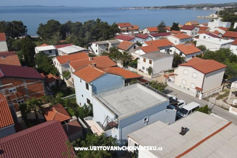 JACUZZI Family Apartman – fotó 7