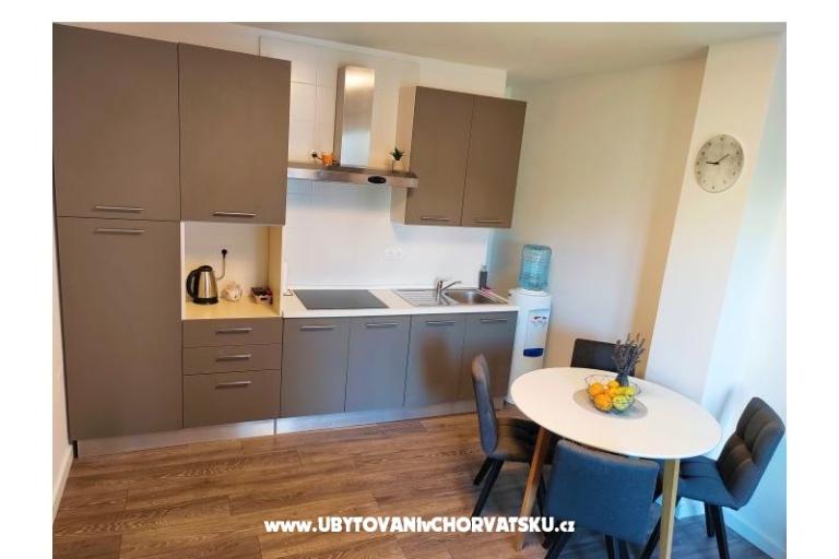 Sea View Apartmanok Vir – fotó 11