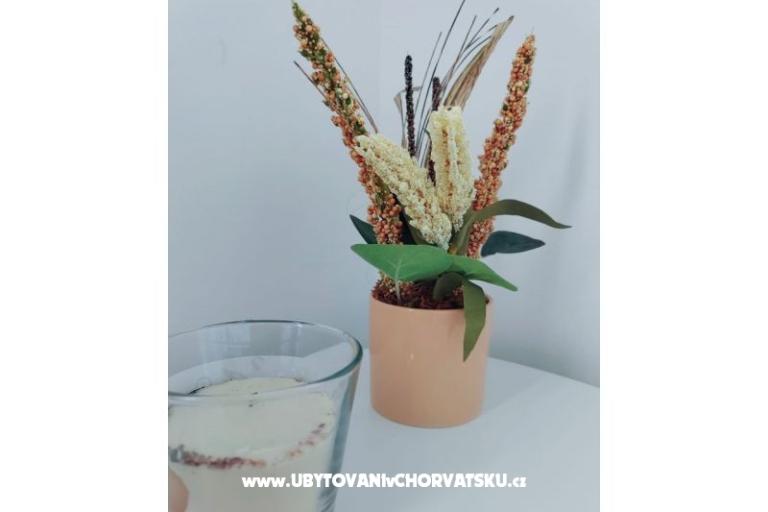 Sea View Apartmanok Vir – fotó 16