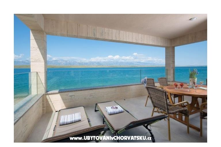 Villa Vista Royal – fotó 11