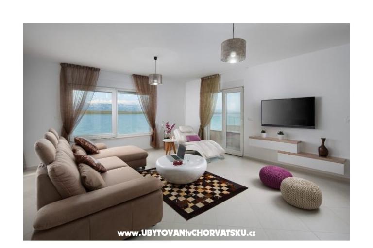 Villa Vista Royal – fotó 6
