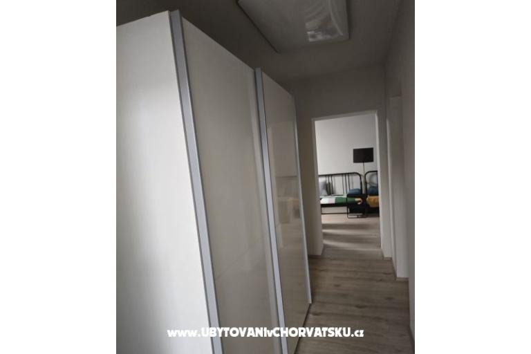 Sunset Paradise Apartmanok Vir – fotó 10