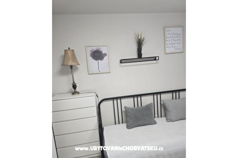 Sunset Paradise Apartmanok Vir – fotó 13