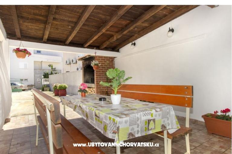 Apartmanok Alaga – fotó 6