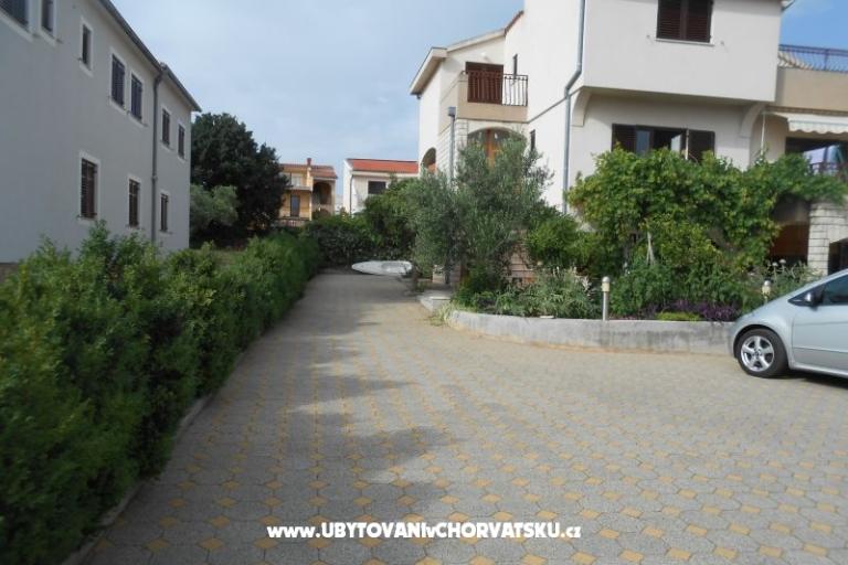 Apartmanok Mira – fotó 2