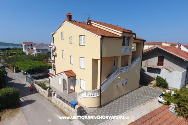 Apartmanok Zeko – fotó 3