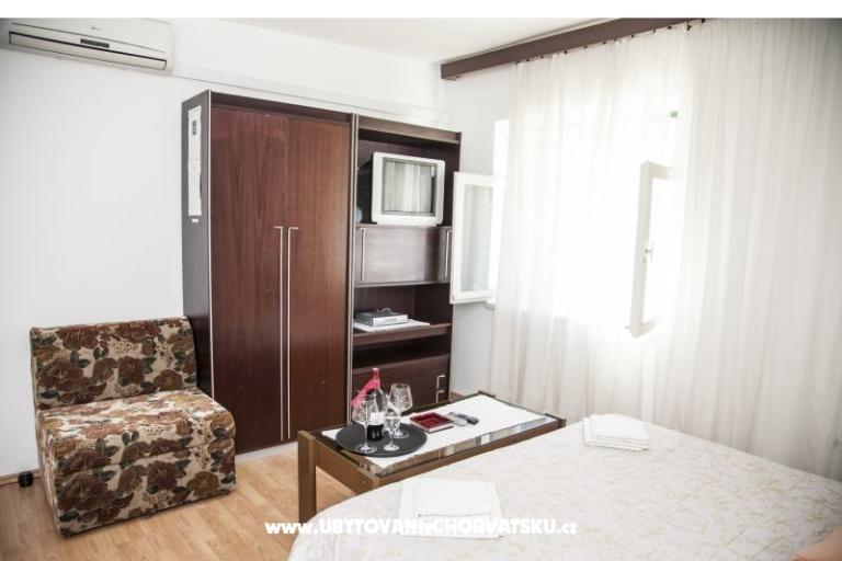 Apartmanok Alfirev Vodice – fotó 12