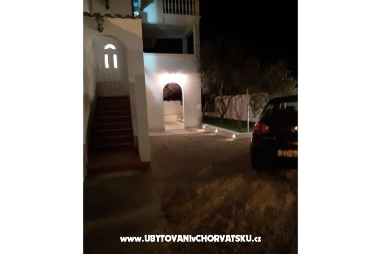 Apartmanok Ivica i Ljuba Cukrov  – fotó 4