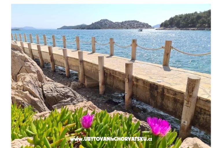 Apartman Ivan (15m from  beach) – fotó 31