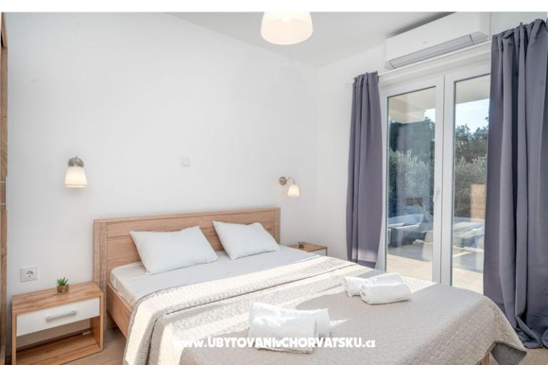 Beach Villa medencével Tribunj – fotó 17