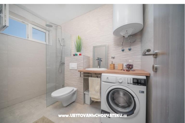 Beach Villa medencével Tribunj – fotó 8