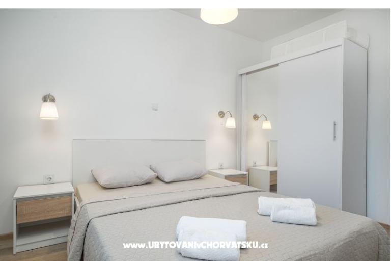 Beach Villa medencével Tribunj – fotó 9