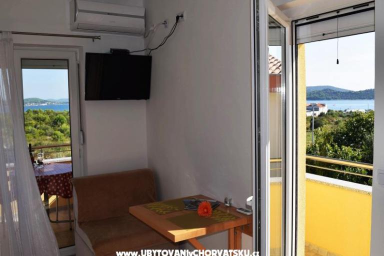 Iva Apartmanok – fotó 6