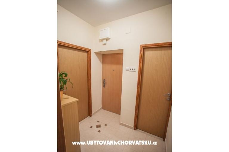 Apartman Tina 10 m. beach – fotó 12