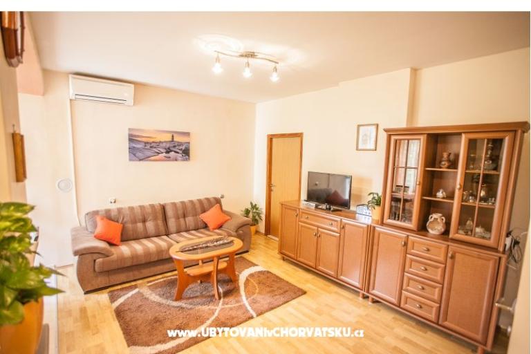 Apartman Tina 10 m. beach – fotó 7