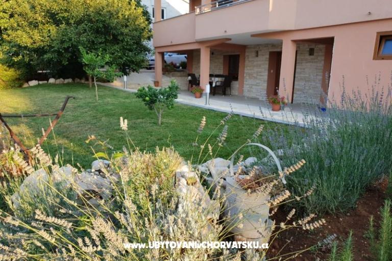 Apartmanok Bura – fotó 2