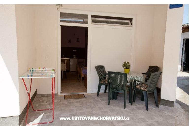 Apartmanok Deni – fotó 8