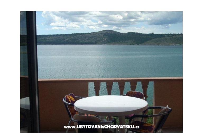 Apartmanok Lora – fotó 7