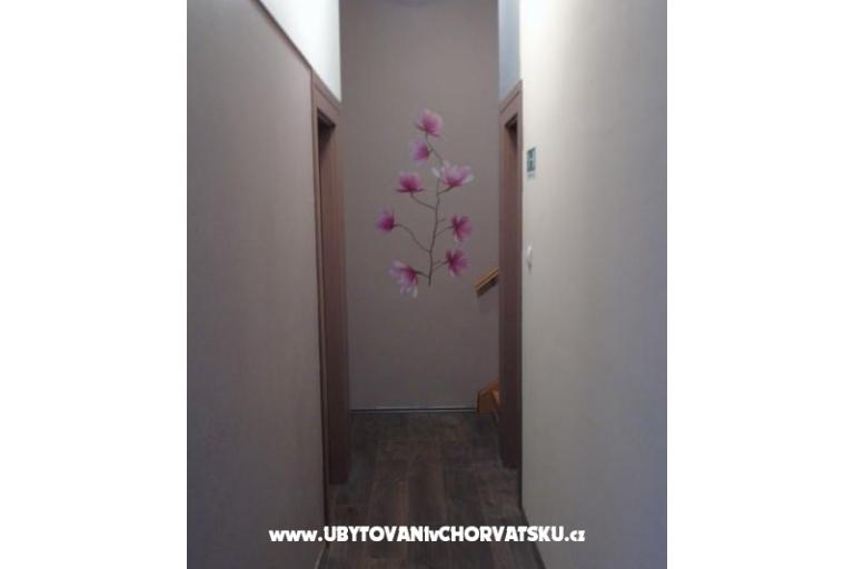 Apartmanok Mikulić – fotó 10