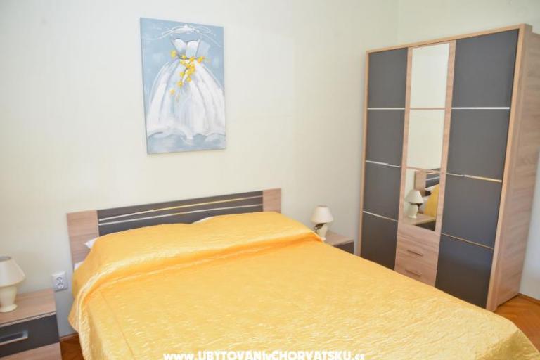 Apartmanok and rooms Antonio – fotó 4