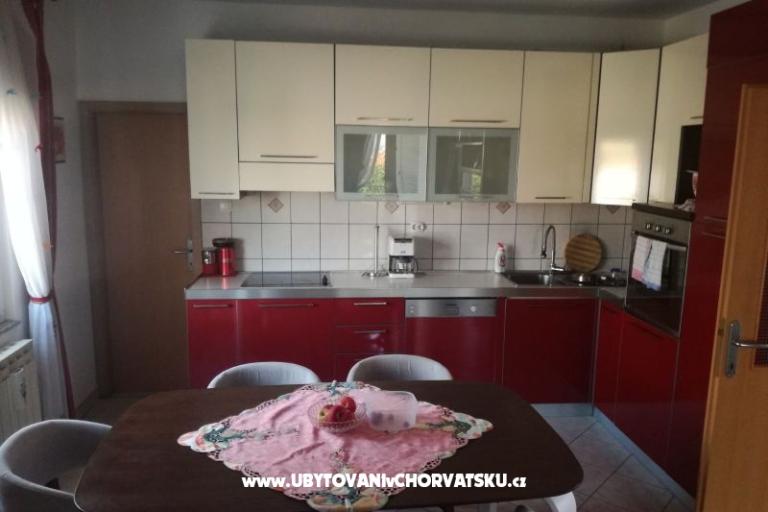 Apartmanok F – fotó 10