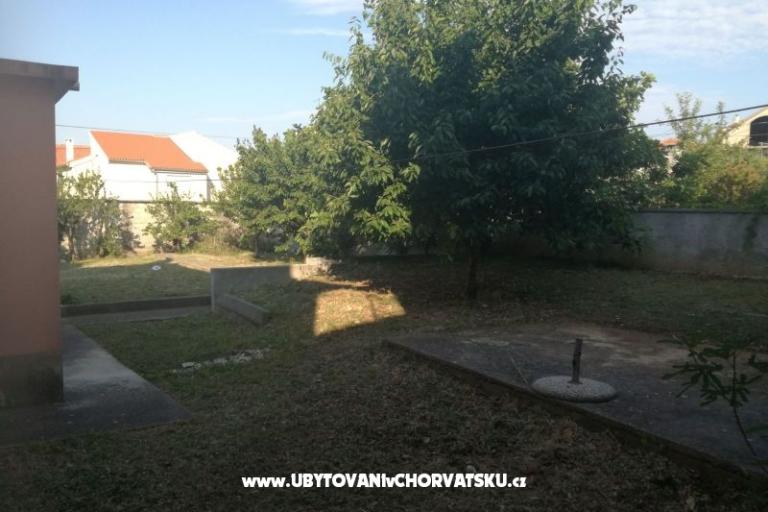 Apartmanok F – fotó 3