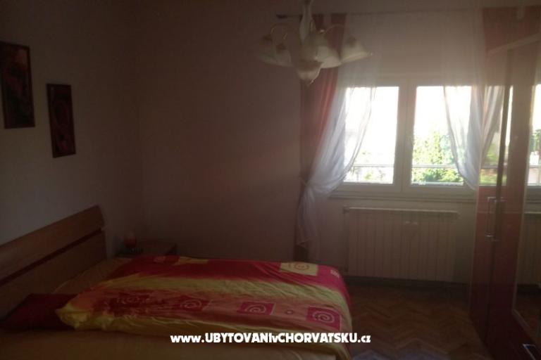 Apartmanok F – fotó 8