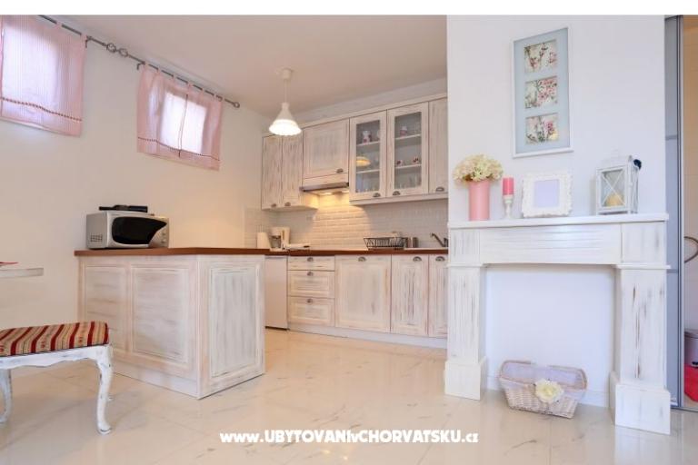 Apartmanok LuxuryJ&M Zadar – fotó 9
