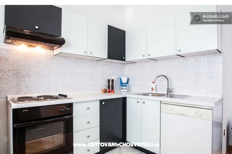 Luton Apartmanok – fotó 14