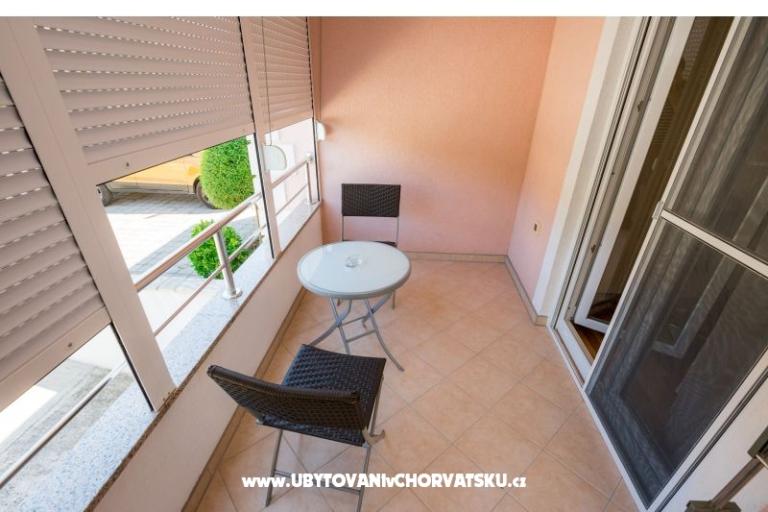 Apartman medencével ViGo – fotó 13