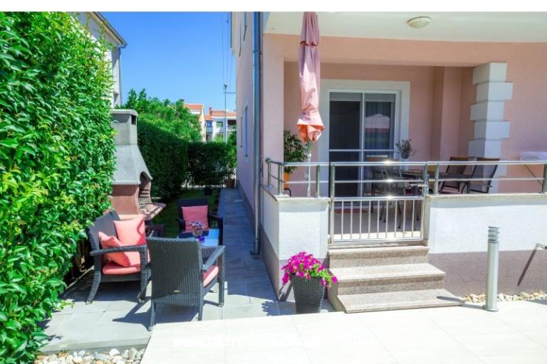 Apartman medencével ViGo – fotó 16
