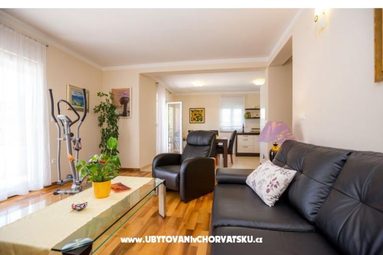 Apartman medencével ViGo – fotó 4