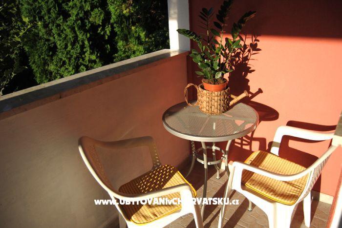 Sunny Apartmanok – fotó 3