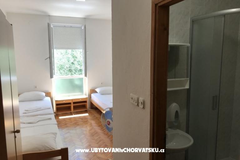 Bossina Zaostrog – fotó 11